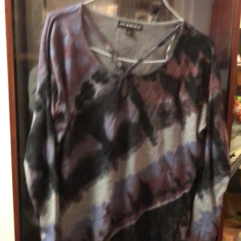 Sweater new